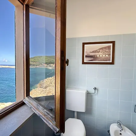 La Casa Sullo Scoglio - Cotone * Marciana Marina (Isola d'Elba)